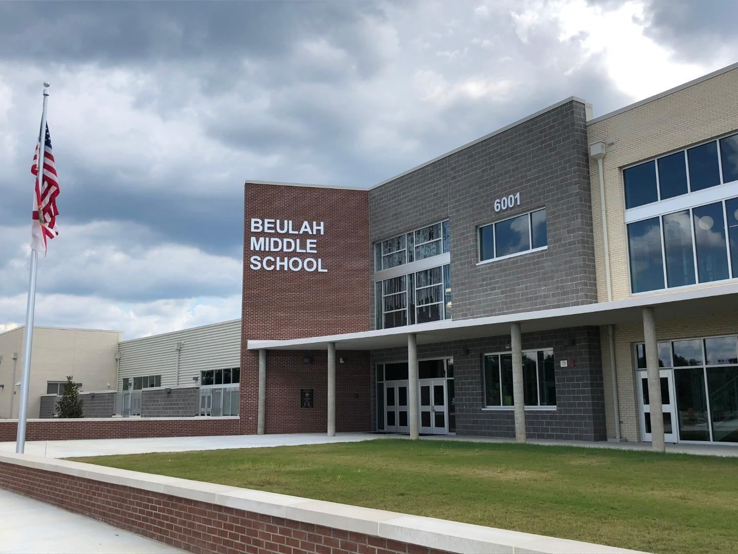 A photograph of the front of the new Beulah Middle School